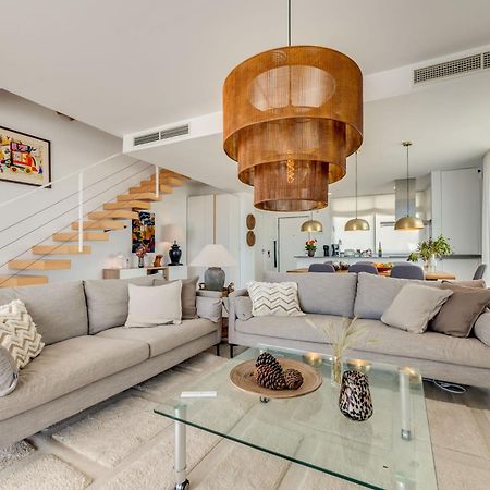 Unique 3-Bdrm Townhouse, Stunning View, Pool & Bbq Apartment Estepona Luaran gambar