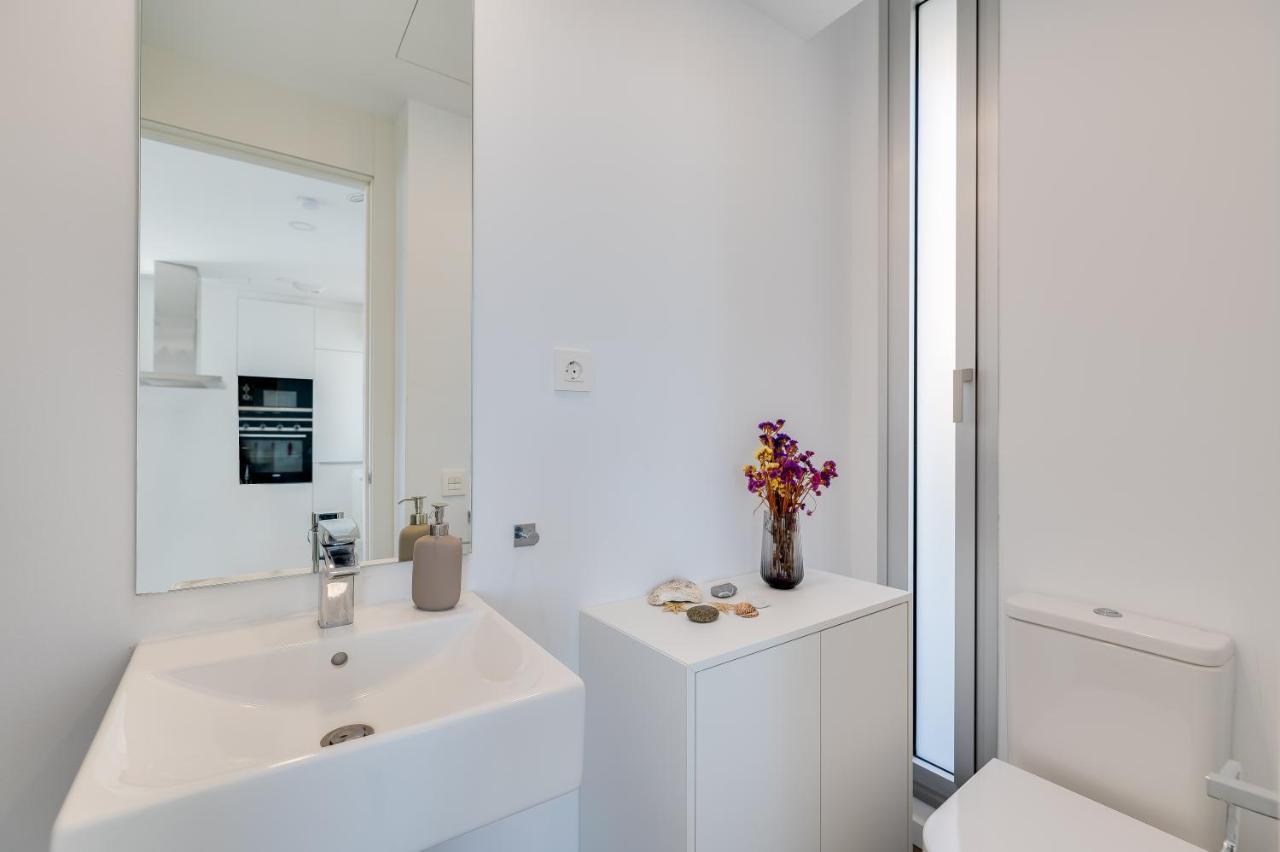 Unique 3-Bdrm Townhouse, Stunning View, Pool & Bbq Apartment Estepona Luaran gambar