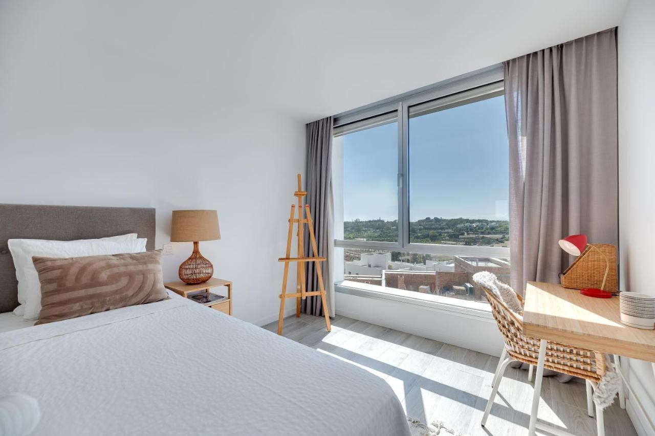 Unique 3-Bdrm Townhouse, Stunning View, Pool & Bbq Apartment Estepona Luaran gambar