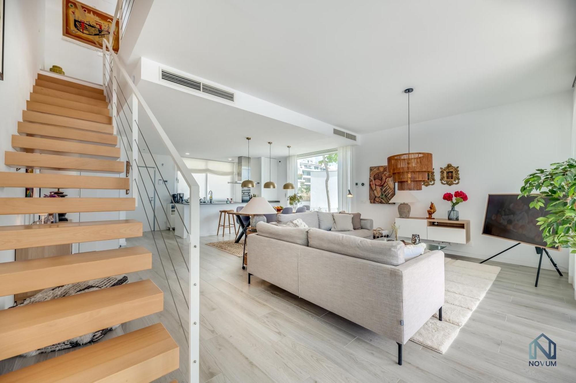 Unique 3-Bdrm Townhouse, Stunning View, Pool & Bbq Apartment Estepona Luaran gambar