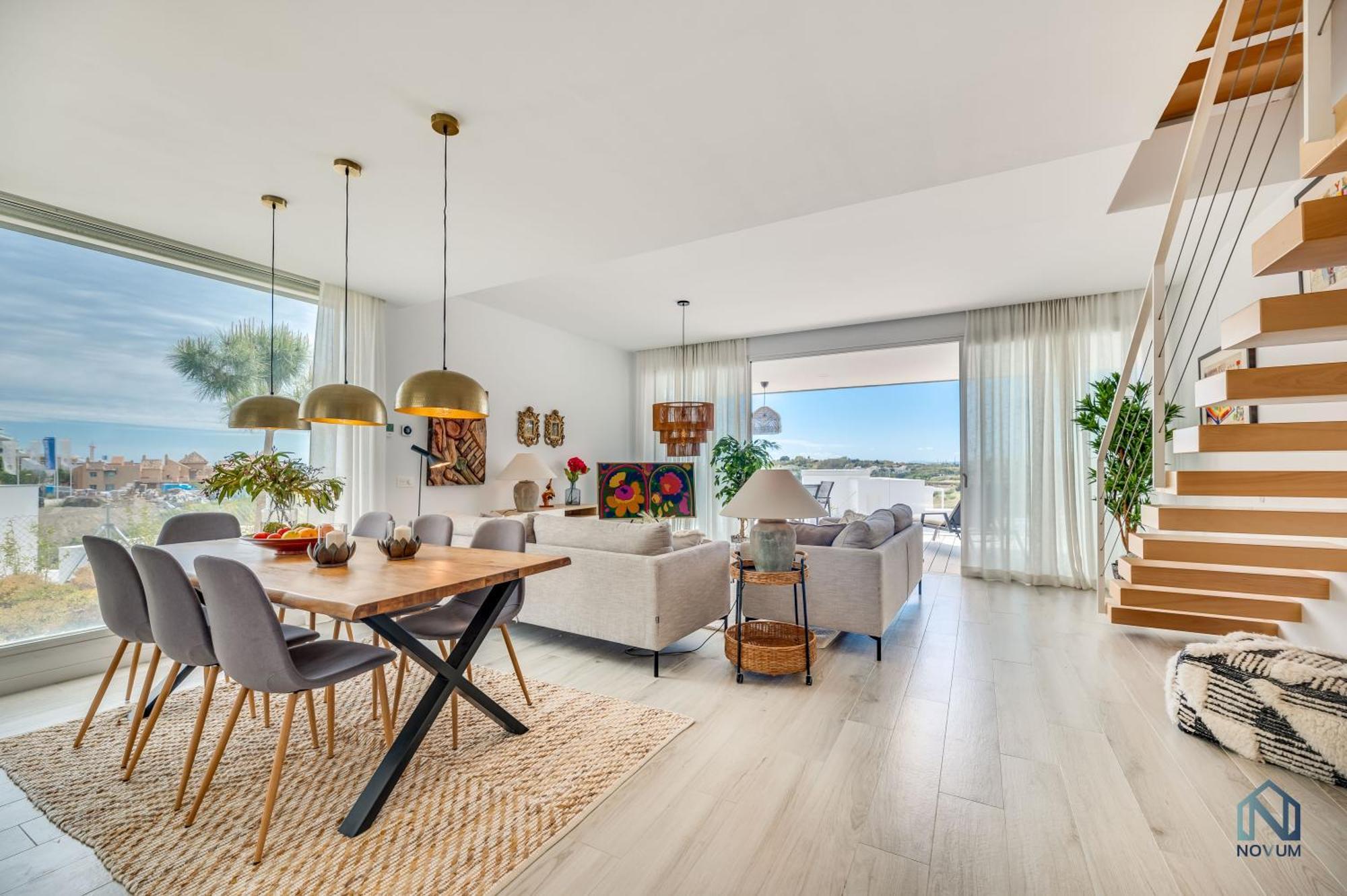 Unique 3-Bdrm Townhouse, Stunning View, Pool & Bbq Apartment Estepona Luaran gambar